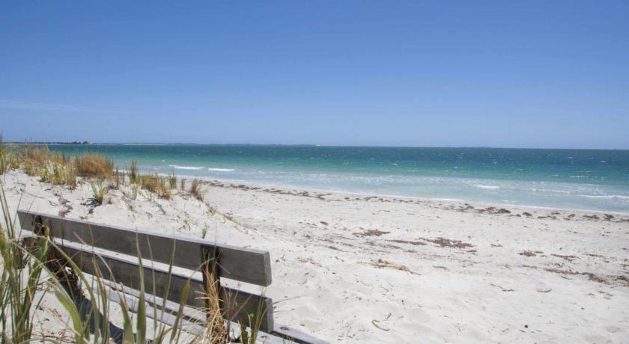 Discovery Parks - Coogee Beach Bagian luar foto